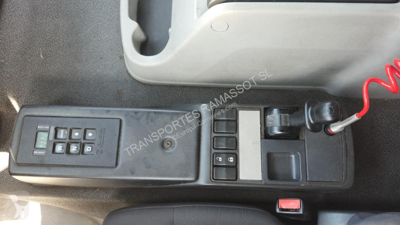 Camión Renault 270 DXI