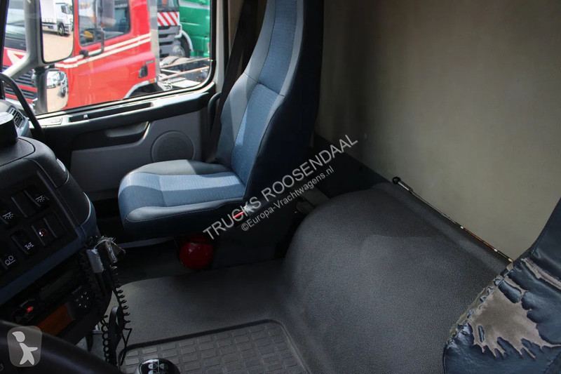 Camión Volvo 12440 +6X4+ HIAB 166E3 PRO + EURO...