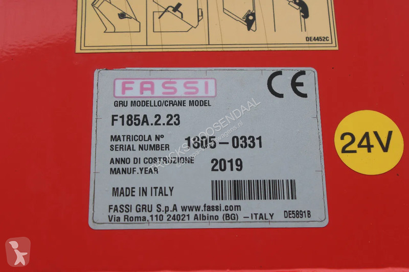 Kamion Iveco 420 + FASSI F185A.2.23 + 6X2 + REMOTE