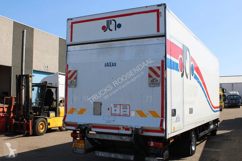 Kamion DAF 210 + EURO 6 + LIFT