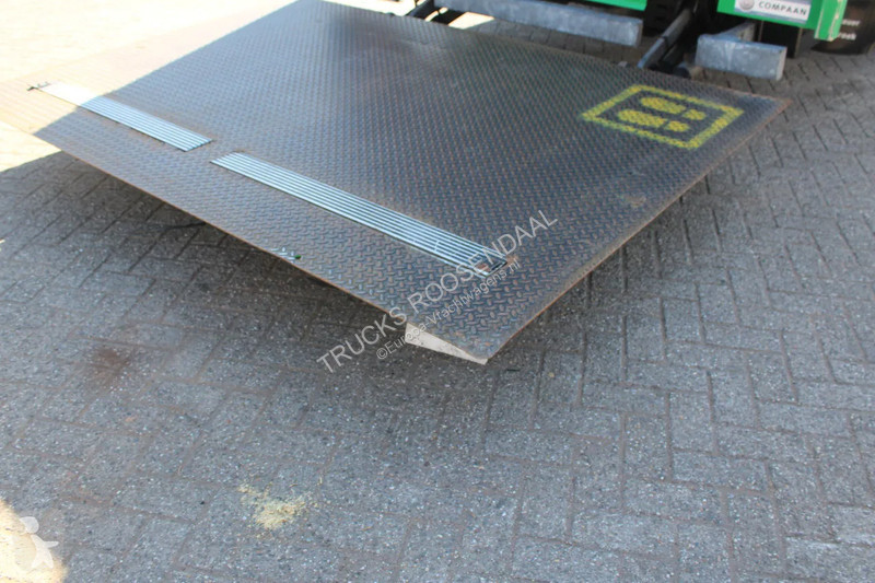Kamion MAN 12.180 + EURO 6 + LIFT + CAMERA