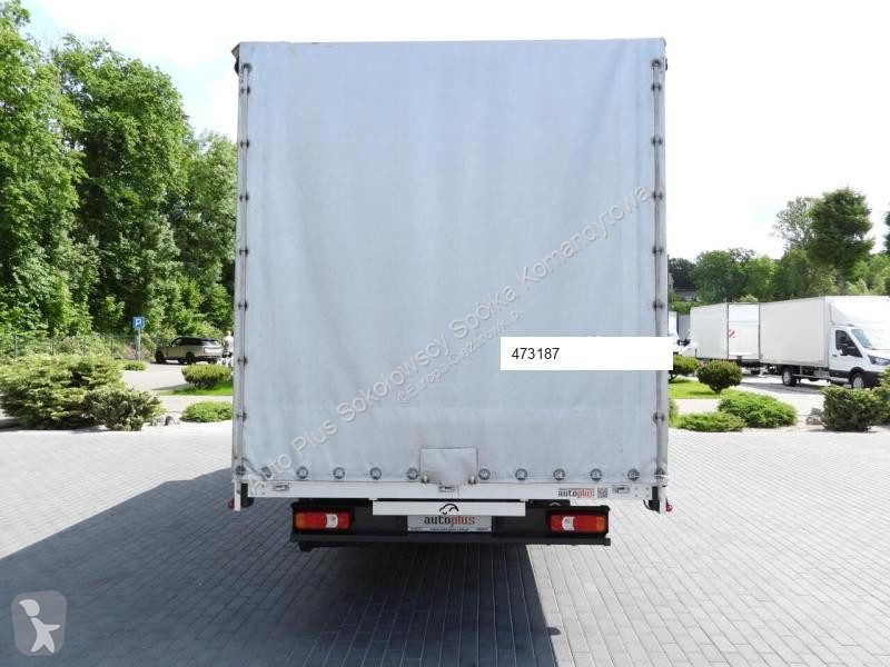 Véhicule utilitaire Iveco DAILY 35S18 PLANDEKA...