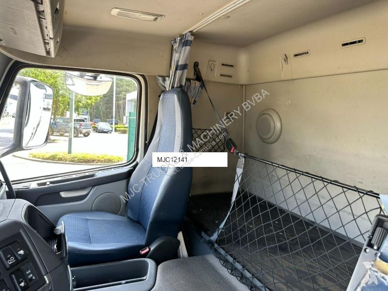 Kamion Volvo FM 450 6x2 19.000L - 5 COMP. FUEL...