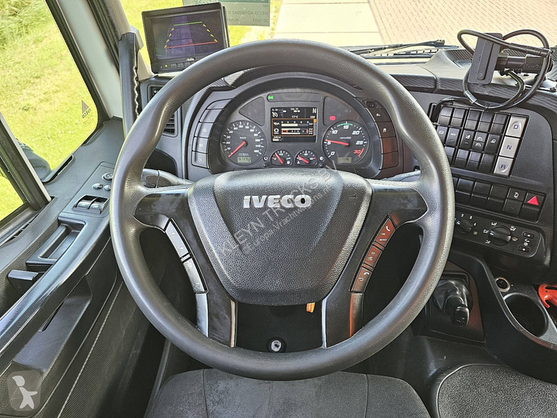 Camião Iveco AD190S31 STRALIS 2T LIFT AIRCO