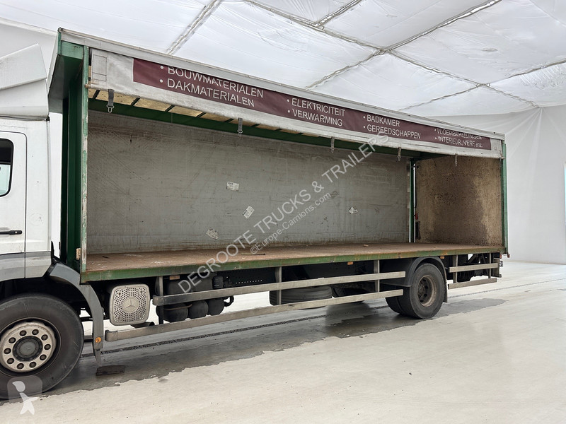Camion Mercedes 1823