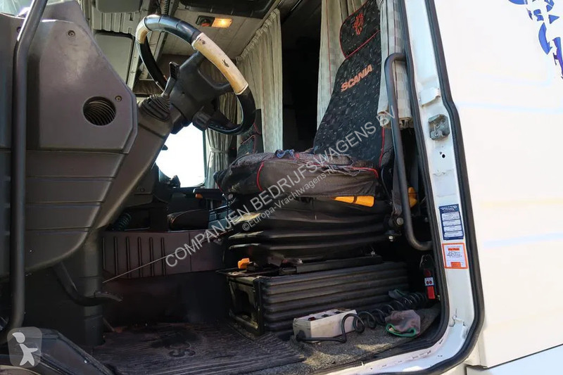 Kamion Scania R143-420 V8 EFFER 8200 Kraan -...