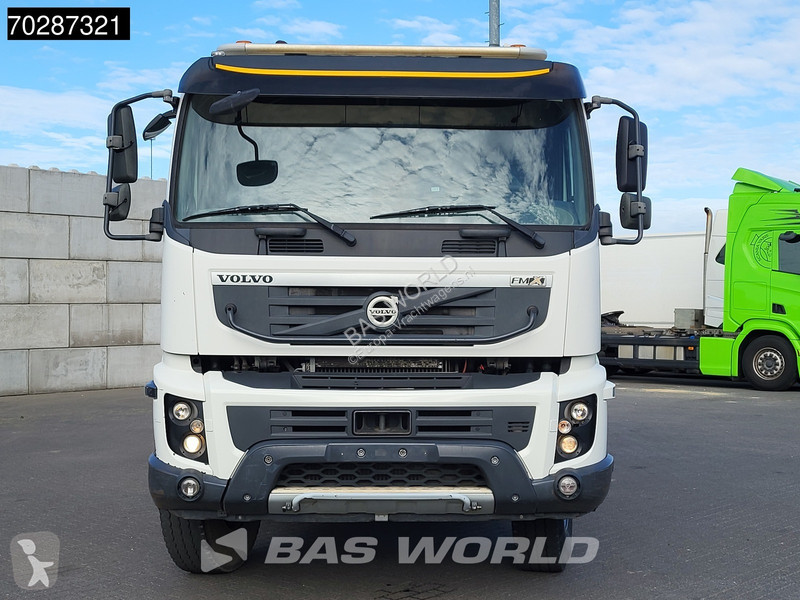 Camion Volvo FMX 8X4 13m3 Marrel Tipper...