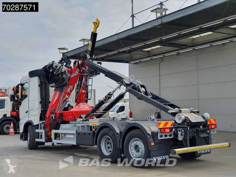 Camion Volvo 500 6X2 Penz Crane 15Z9.50R HYVA...