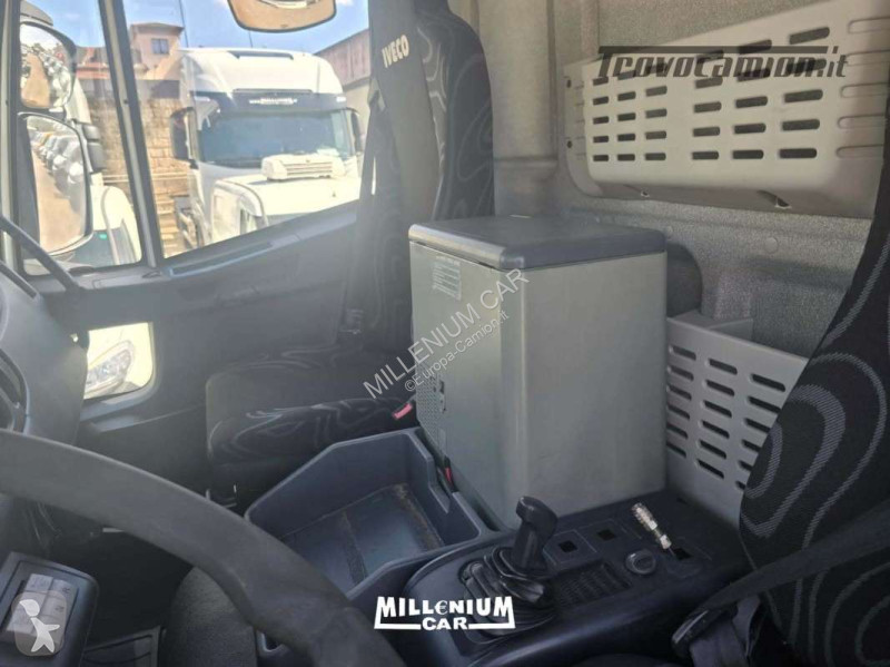 Kamion Iveco 160E32 TELAIO EURO 6