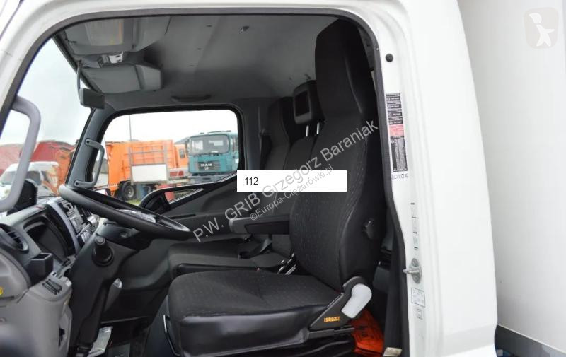 Camion Mitsubishi CANTER FUSO 9C18 REFRIGERATOR...
