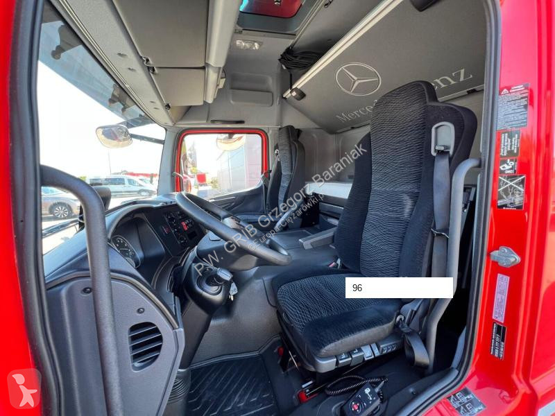 Camion Mercedes ATEGO 824 EURO 6 1.HAND...