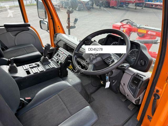 Lastbil Mercedes UNIMOG U427 4x4 Tipper /...