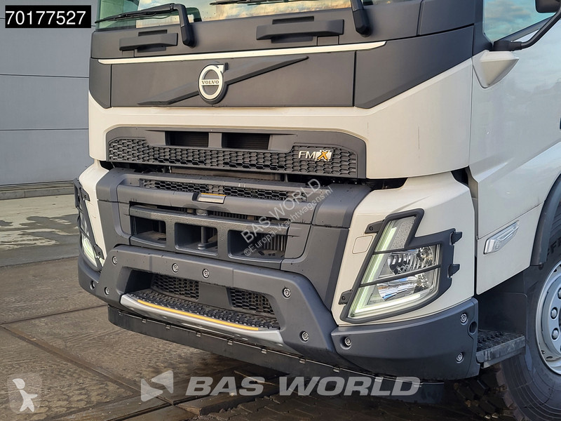 Camion Volvo 520 10X4 50tons Payload Mining...