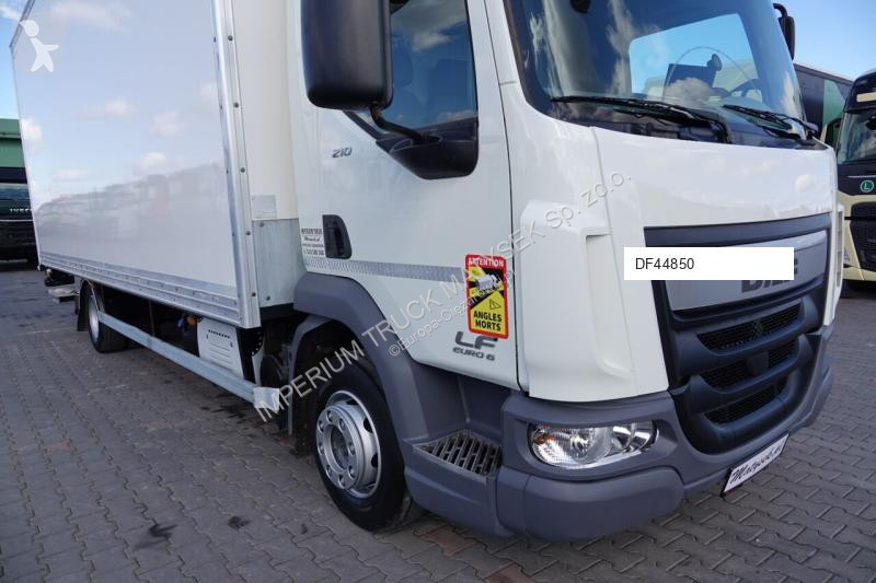 Camion DAF LF 210