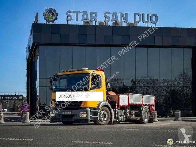 Camión Mercedes 975