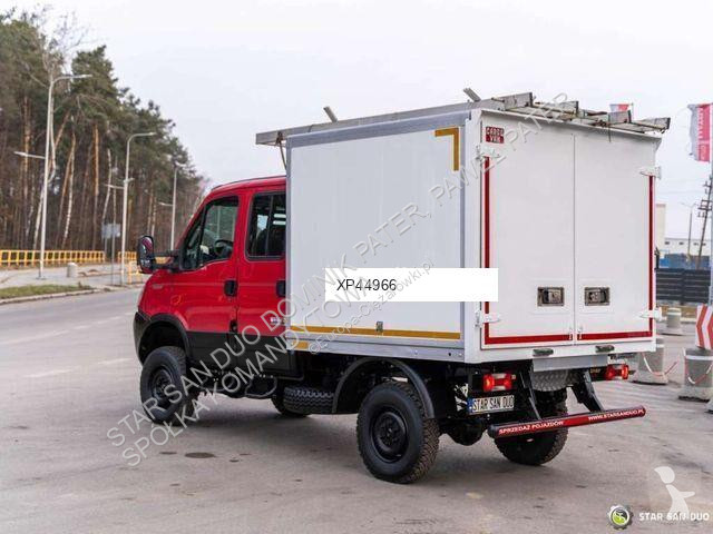 Camion Iveco DAILY 4X4 OFFROAD CAMPER BOX DOKA