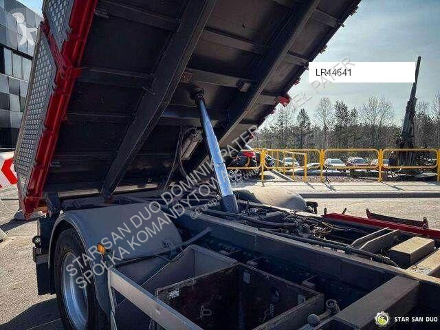 Camión Mercedes AXOR 4x2 HMF 975 HDS Crane...
