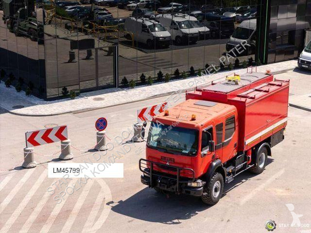 Kamion Renault MIDLUM 4x4 DOKA Brigade Double...