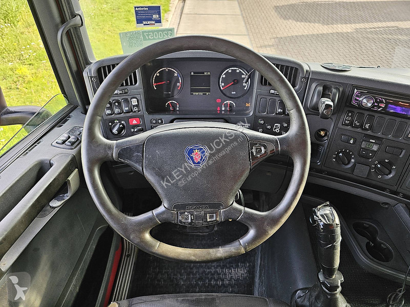 Kamion Scania 400 8X4*4 HIAB 211EP-3