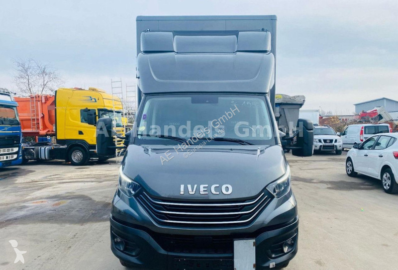 Kamion Iveco 72