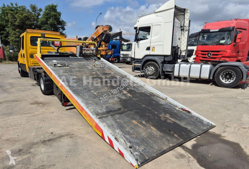 Kamion Iveco 70