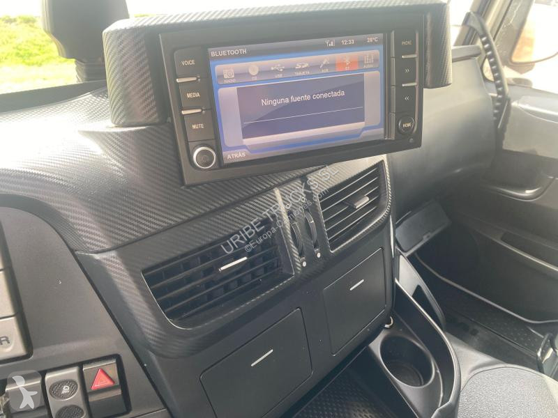 Kamion Iveco AD 260 S 36 Y/PS