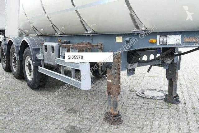 Kamion Menci SA 105/Lebensmittel Tank 32...