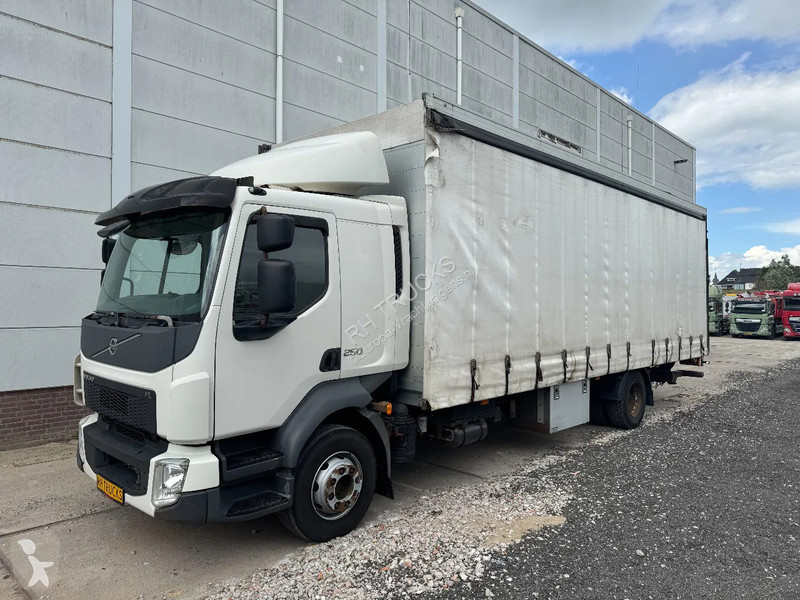 Kamion Volvo FL 250 4X2 EURO 6 + FASSI MICRO...