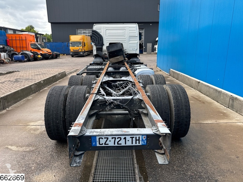 Camión Volvo 8x4, EURO 5, PTO