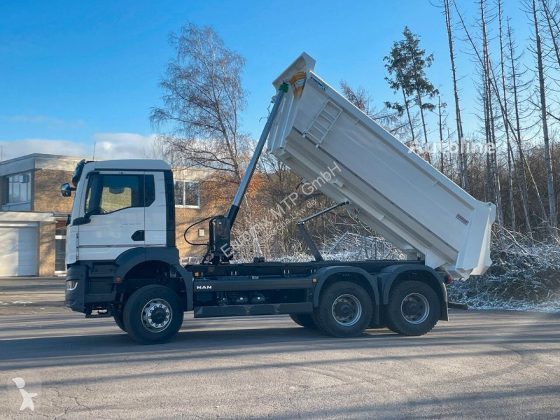 Camion MAN TGS 33.440
