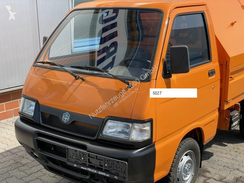 Kamion Piaggio