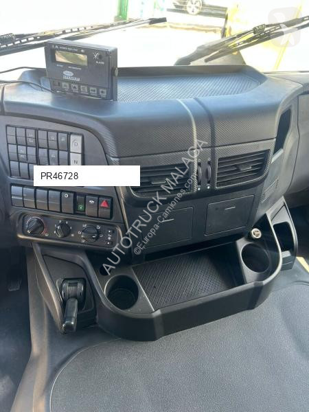 شاحنة Iveco 360