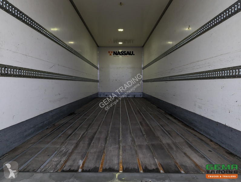Kamion DAF 370 FA 4x2 Spacecab Euro6 - Closed...