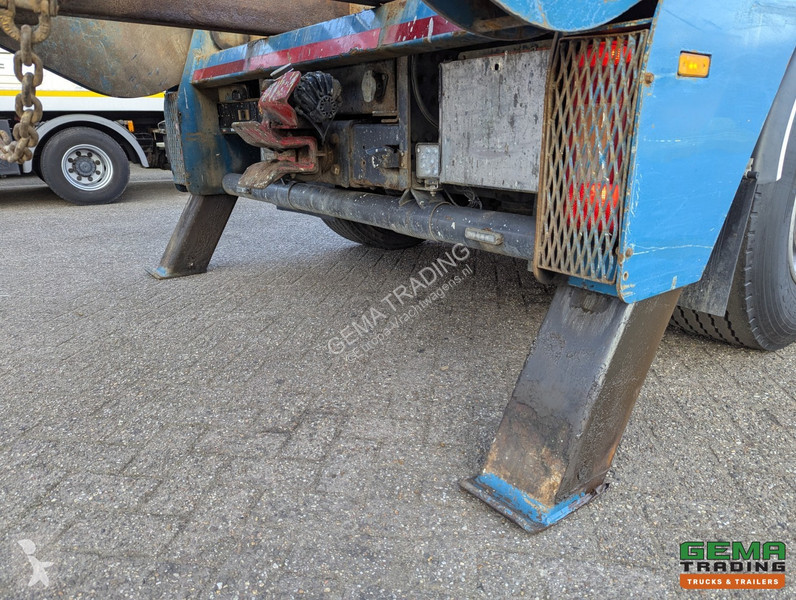 Kamion Volvo FM  6x2/4 Globetrotter Euro6 -...