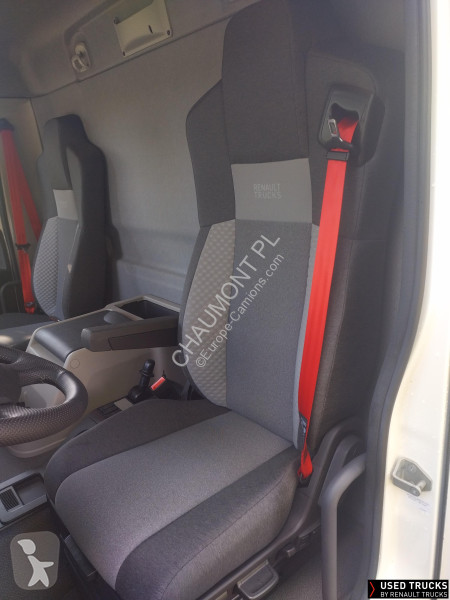 Kamion Renault D Wide