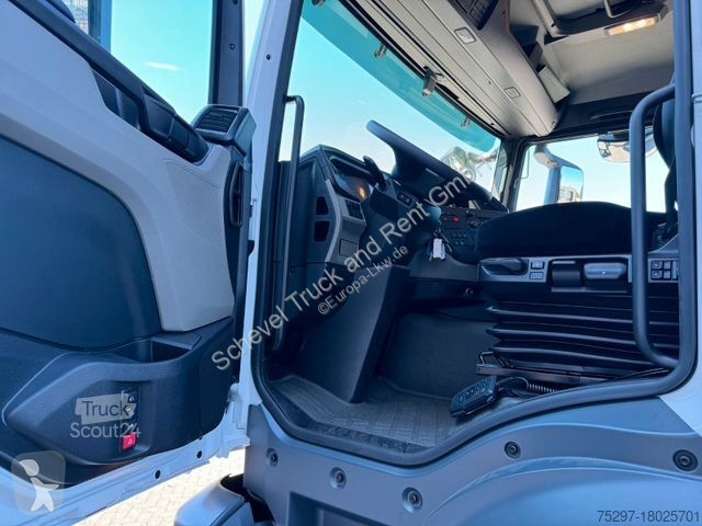 Kamion MAN TGS 35.520 8x4 BL Abrollkipper...