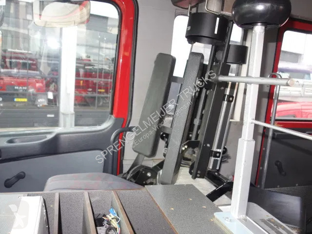 Camion Mercedes 1831 4X4 ZIEGLER BOMBEROS...
