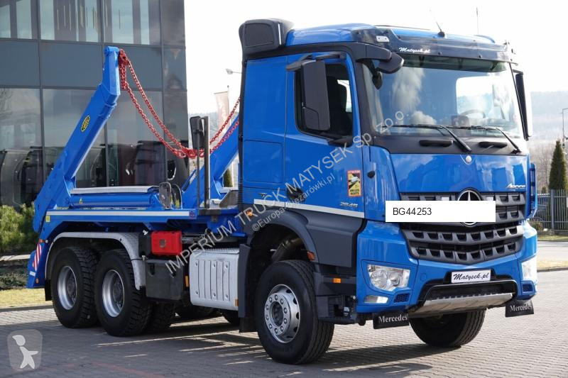 Camion Mercedes AROCS 2645
