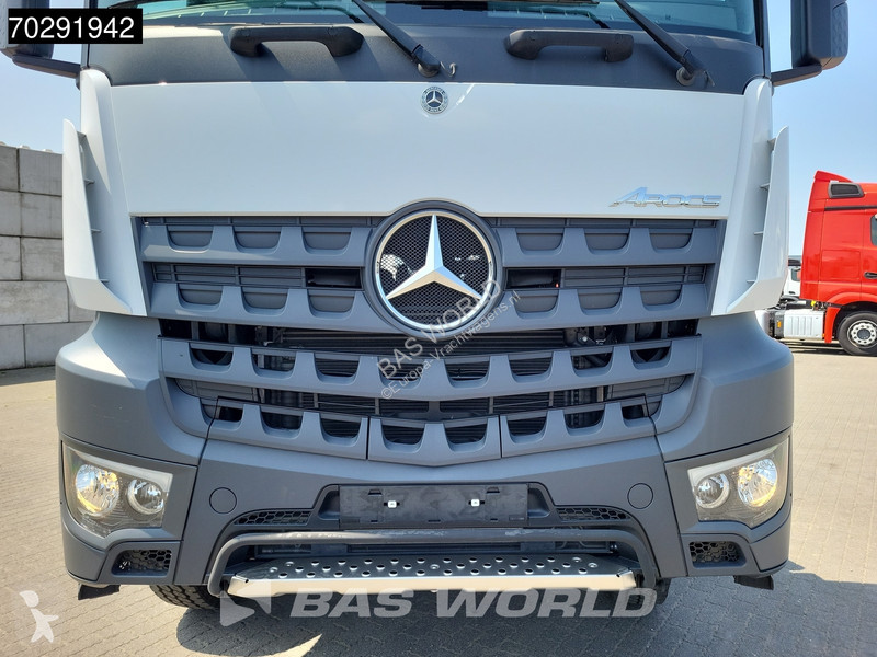 Camion Mercedes 4245 8X4 NEW! 12m3 Schwing...