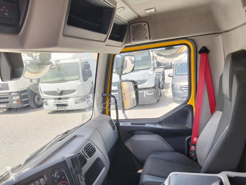 Kamion Renault 240.12 D-Series