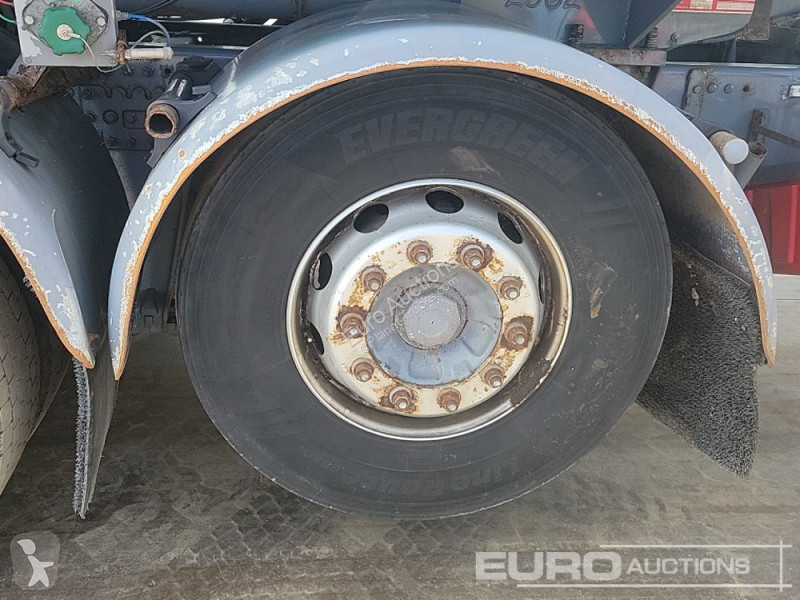 Camion Volvo FM300