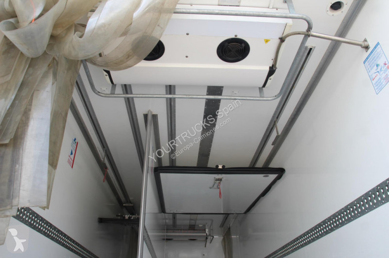 Kamion Iveco 160E22 CS1150Mt Bi-Temp Strom Tür+LBW