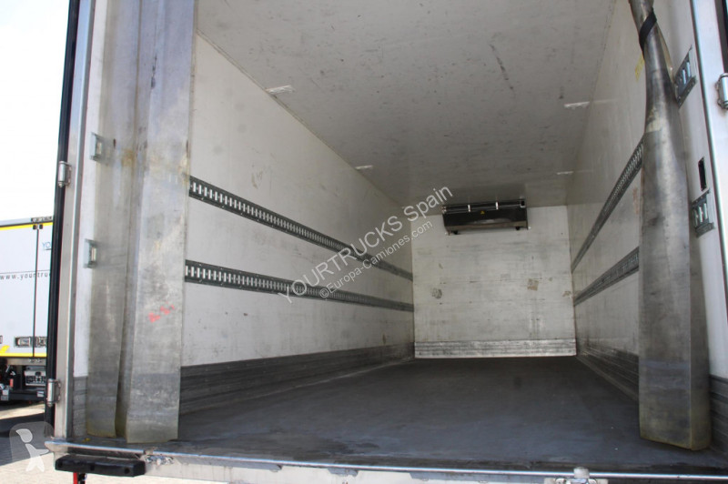 Camion DAF LF 250 E6  Carrier Supra Strom Tür +...
