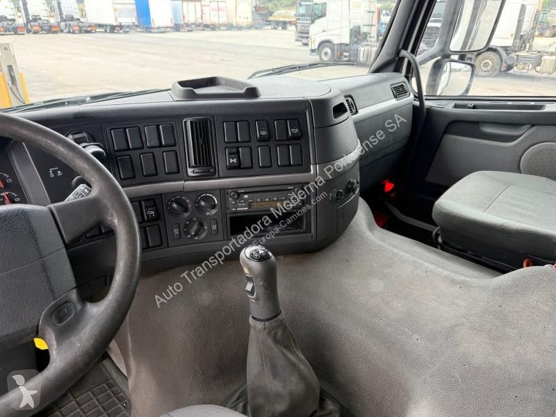 Camion Volvo 380