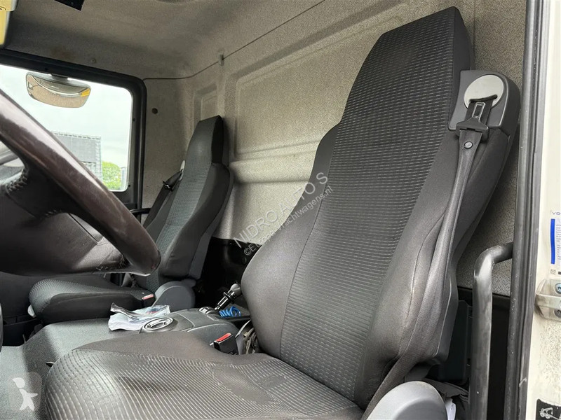 Vrachtwagen MAN 18.250 Euro 6 Carr Sup 750 Cam...