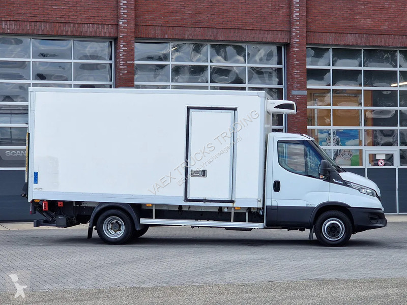 Furgoneta Iveco 70 C21 Automatic / Frigo carrie...
