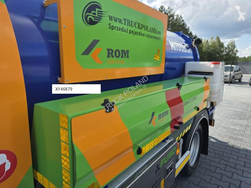 شاحنة Mitsubishi KOKS ROM SMART COMBI HOT WATER