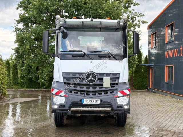 شاحنة Mercedes AROCS 4145 8x8 Meiller Muldenkipper