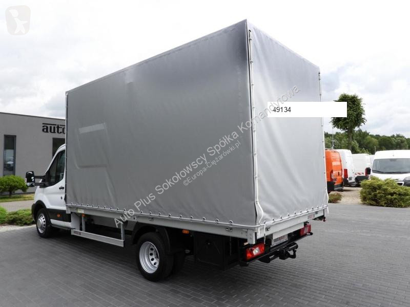 Véhicule utilitaire Ford TRANSIT  PLANDEKA 8...