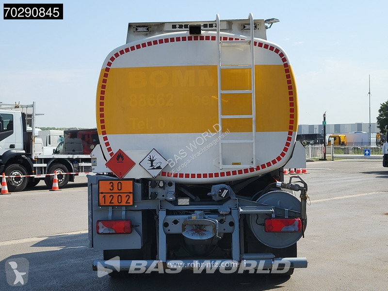Vrachtwagen MAN 18.340 4X2 Rohr Fuel tanker...